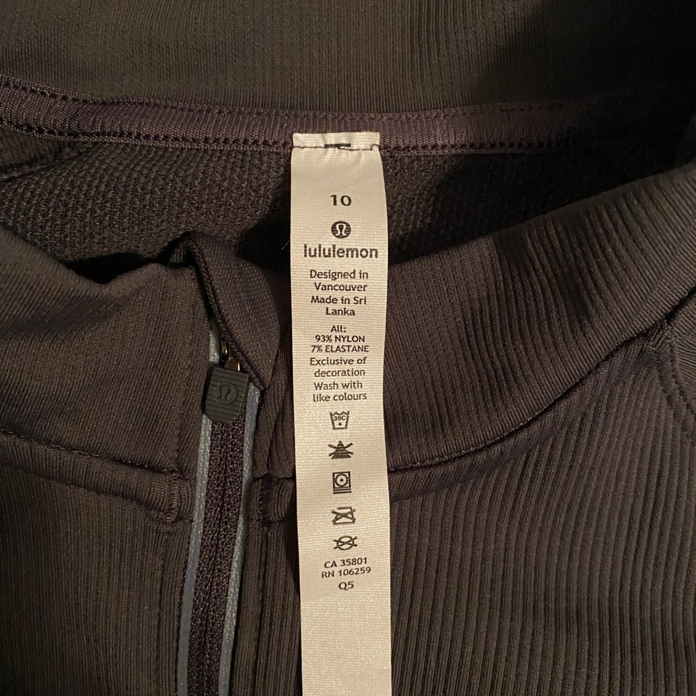 Lululemon jacket - Picture 2 of 3